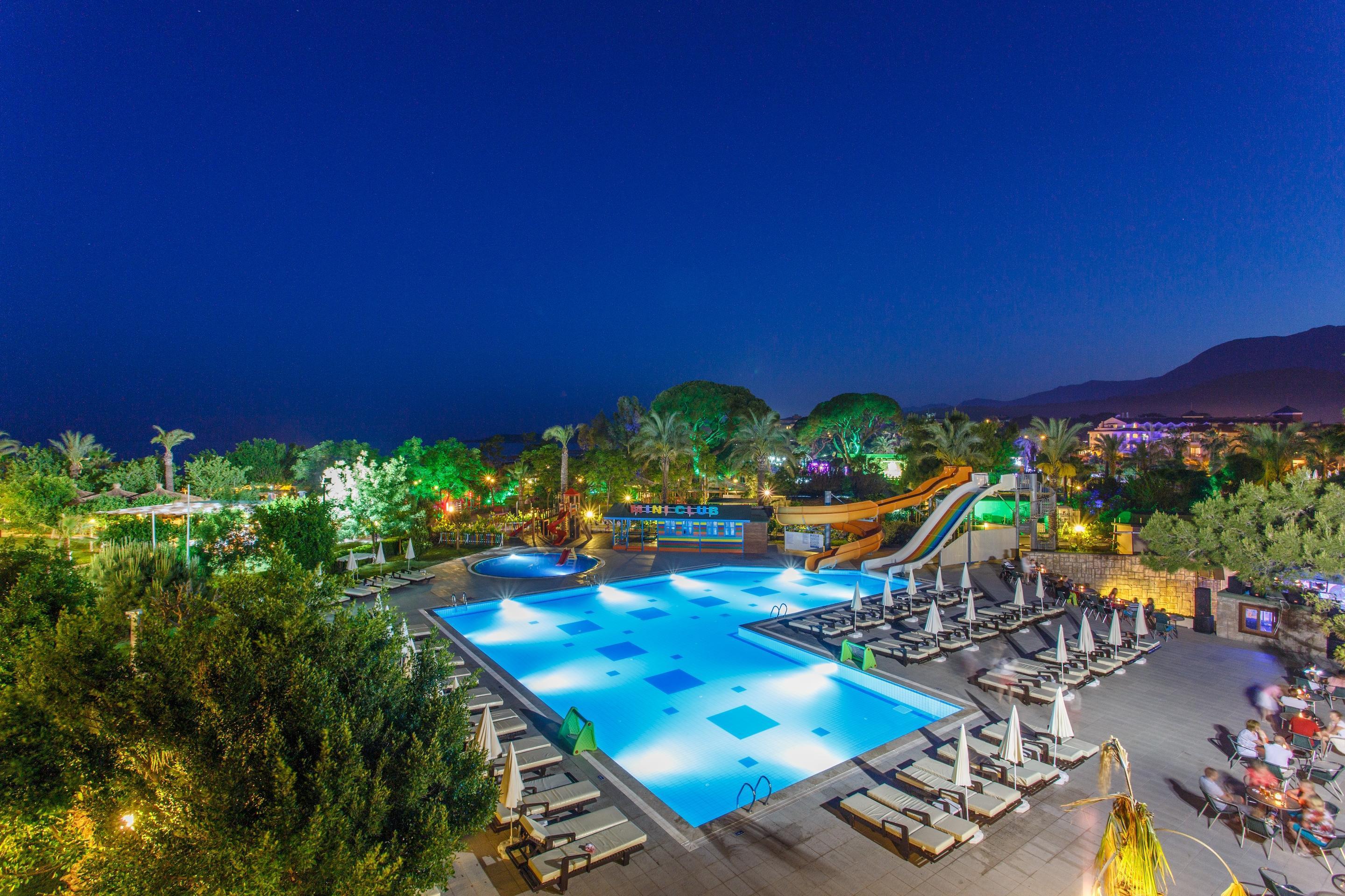 Lucida Beach Hotel Camyuva ภายนอก รูปภาพ
