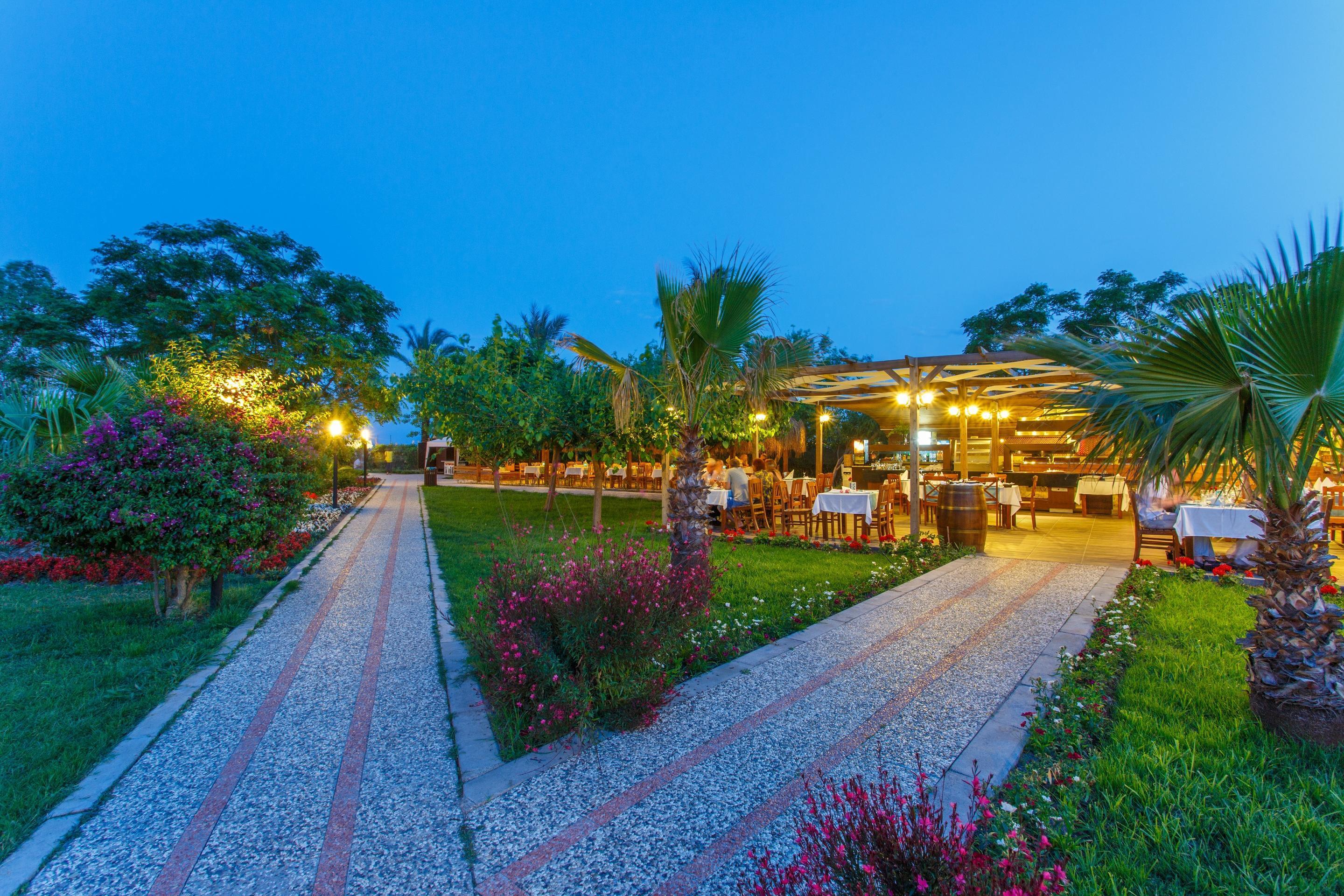 Lucida Beach Hotel Camyuva ภายนอก รูปภาพ